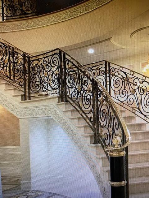 Rinceau scrolls frieze, 1 1/8" X 7 3/4", Available in 5' to 12' lengths - Image 3